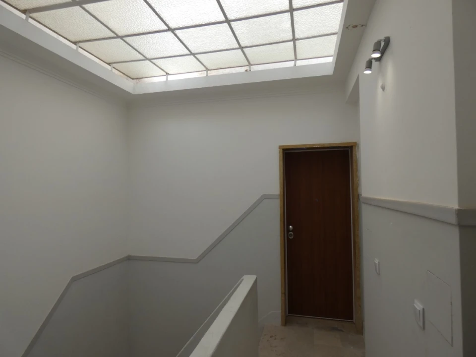Apartamento T2 para Venda em Falagueira-Venda Nova Foto 4