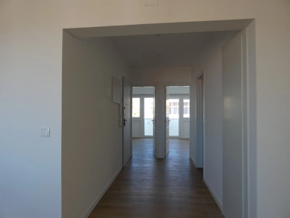 Apartamento T2 para Venda em Falagueira-Venda Nova Foto 12