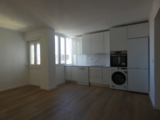 Apartamento T2 para Venda em Falagueira-Venda Nova Foto 9