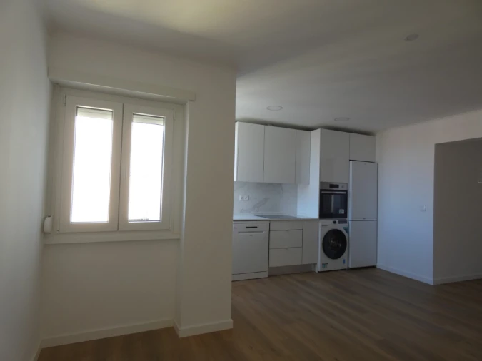 Apartamento T2 para Venda em Falagueira-Venda Nova Foto 10