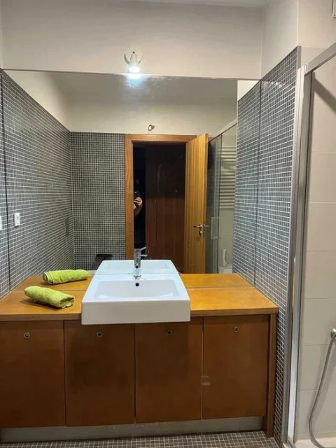 Apartamento T2 para Arrendamento em Pedrouços