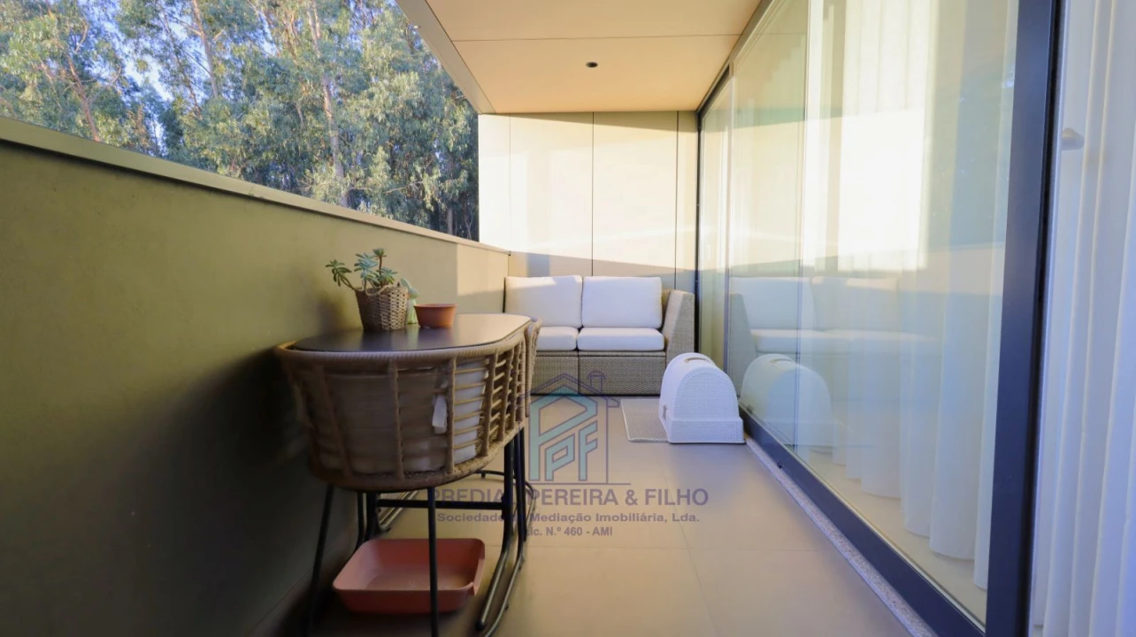 Apartamento T4 para Venda em Fânzeres e São Pedro da Cova Foto 10
