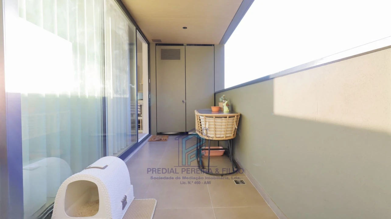 Apartamento T4 para Venda em Fânzeres e São Pedro da Cova Foto 11