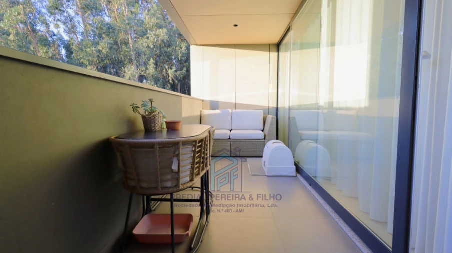 Apartamento T4 para Venda em Fânzeres e São Pedro da Cova Foto 10