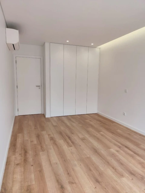 Apartamento T2 para Venda em Tavarede