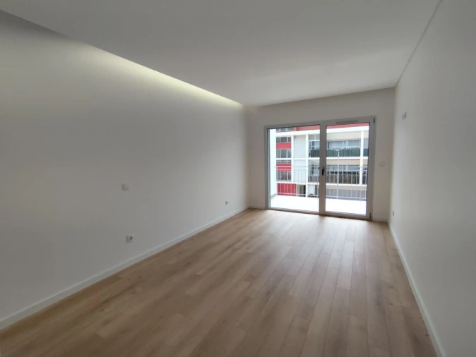 Apartamento T2 para Venda em Tavarede Foto 14
