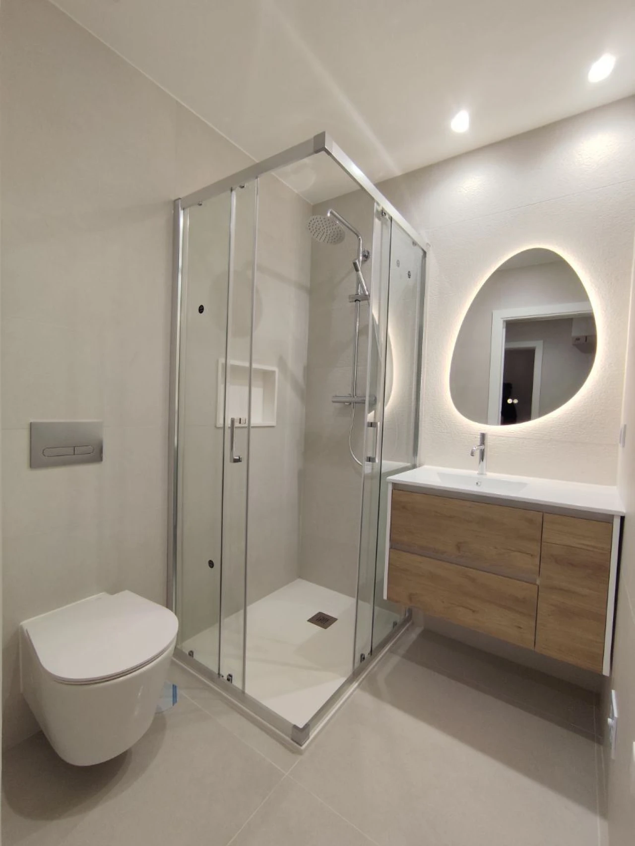 Apartamento T2 para Venda em Tavarede Foto 16