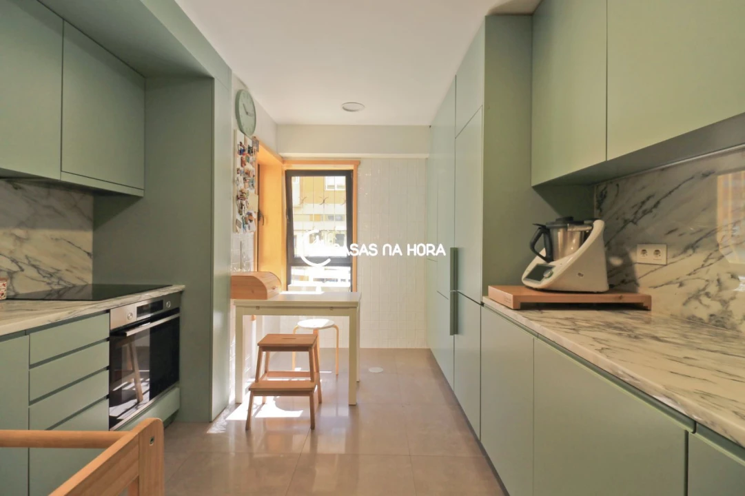 Apartamento T3 para Arrendamento em Paranhos Foto 15