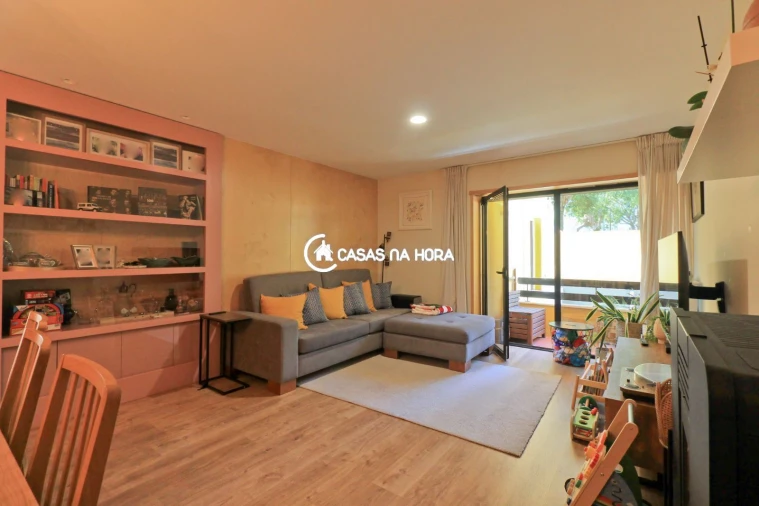 Apartamento T3 para Arrendamento em Paranhos Foto 13