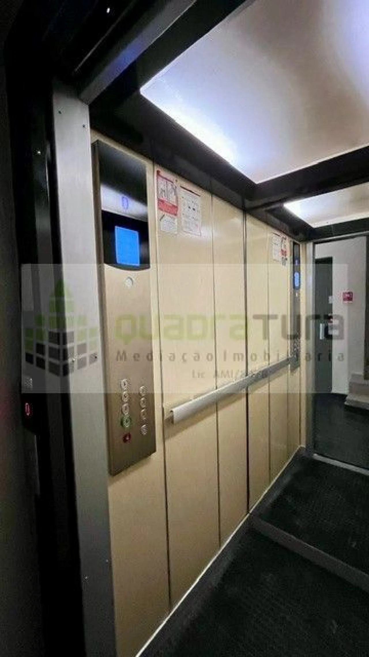 Apartamento T2 para Venda em Cedofeita, Santo Ildefonso, Sé, Miragaia, São Nicolau e Vitória Foto 21