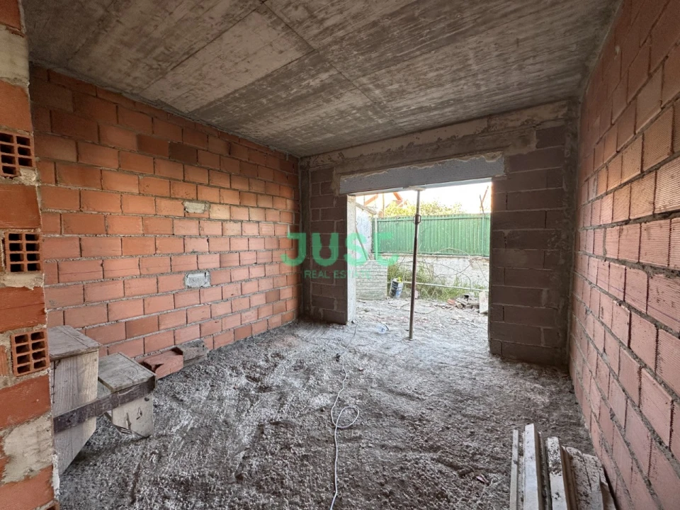 Moradia T4 para Venda em Fernao Ferro Foto 12
