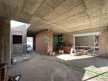 Moradia T4 para Venda em Fernao Ferro