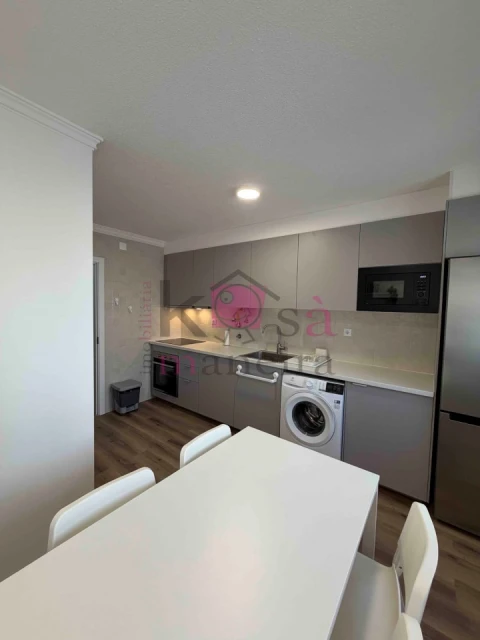 Apartamento T3 para Arrendamento em Santo Andre