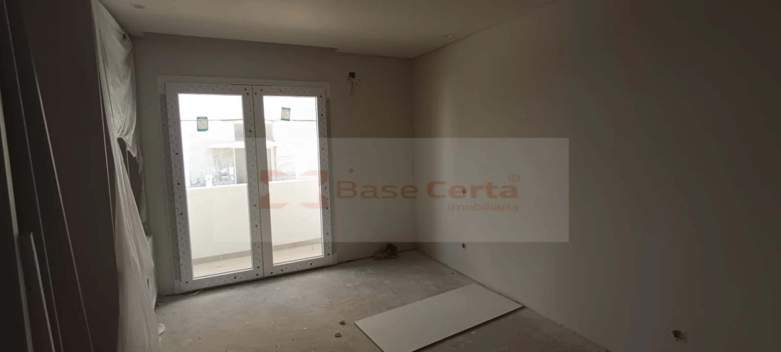 Apartamento T3 para Venda em Santa Iria de Azoia, São João da Talha e Bobadela Foto 28