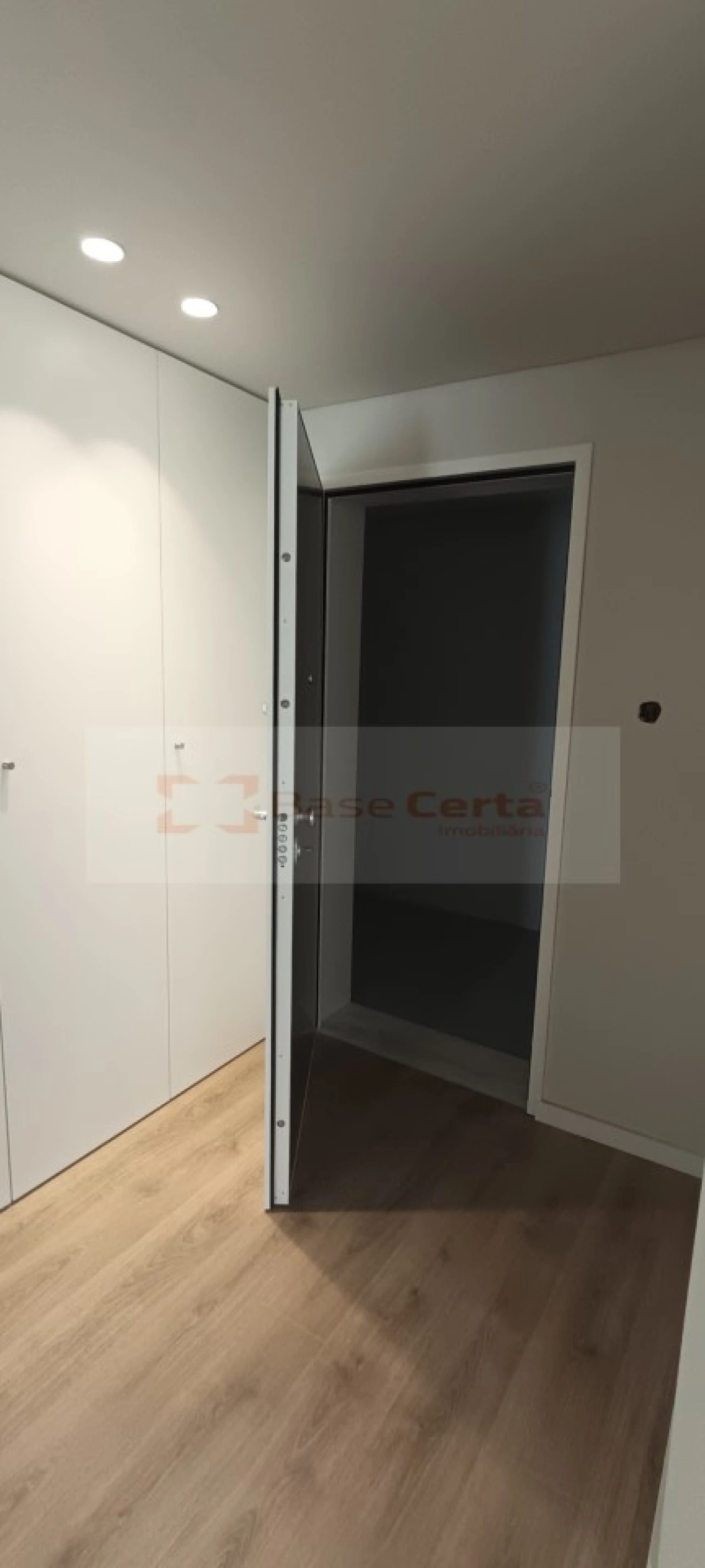 Apartamento T3 para Venda em Santa Iria de Azoia, São João da Talha e Bobadela Foto 35