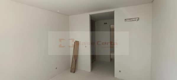 Apartamento T3 para Venda em Santa Iria de Azoia, São João da Talha e Bobadela