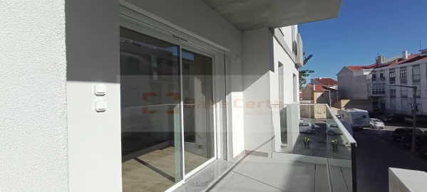 Apartamento T3 para Venda em Santa Iria de Azoia, São João da Talha e Bobadela