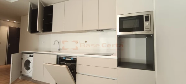 Apartamento T3 para Venda em Santa Iria de Azoia, São João da Talha e Bobadela