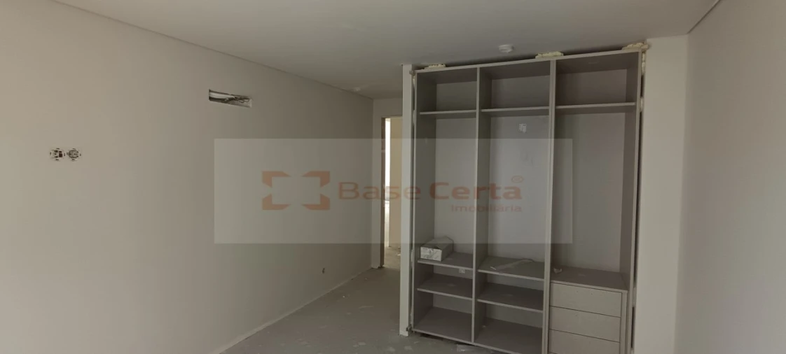 Apartamento T3 para Venda em Santa Iria de Azoia, São João da Talha e Bobadela Foto 32