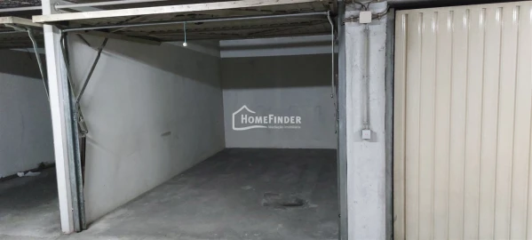 Garagem para Venda em São Vitor (Braga)
