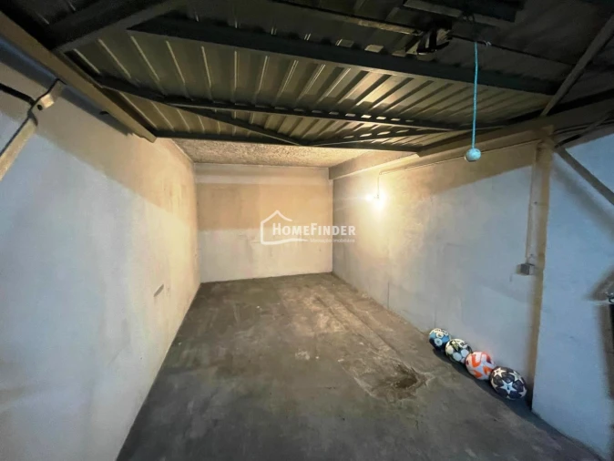 Garagem para Venda em São Vitor (Braga) Foto 4