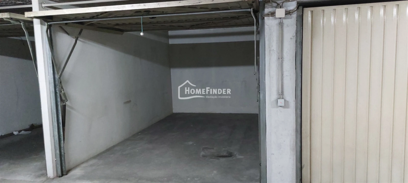 Garagem para Venda em São Vitor (Braga) Foto 7
