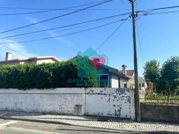Moradia T3 para Venda em Albergaria-A-Velha e Valmaior