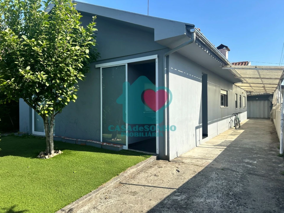 Moradia T3 para Venda em Albergaria-A-Velha e Valmaior Foto 1