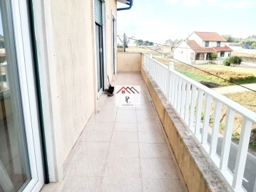 Apartamento T1 para Venda em Lorvão