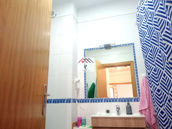 Apartamento T1 para Venda em Lorvão Foto 22