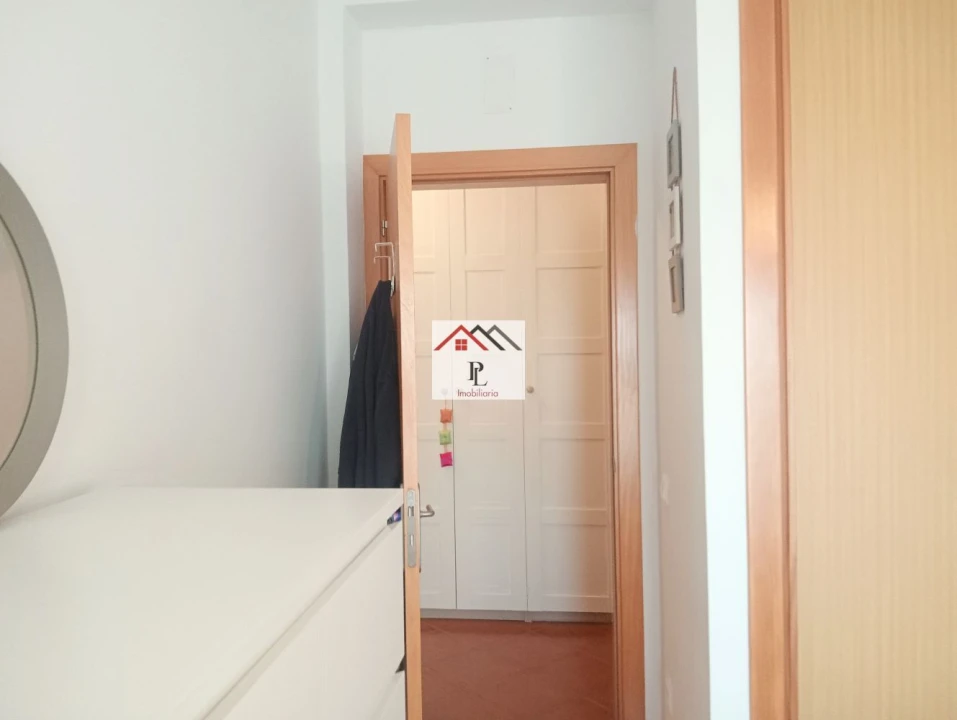 Apartamento T1 para Venda em Lorvão Foto 21