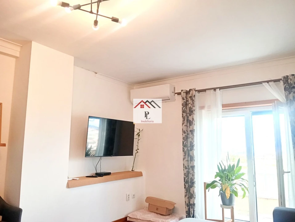 Apartamento T1 para Venda em Lorvão Foto 9