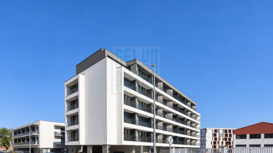 Apartamento T1 para Arrendamento em Paranhos