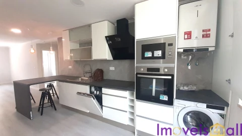 Apartamento T2 para Venda em Benfica