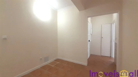 Apartamento T2 para Venda em Algueirão-Mem Martins