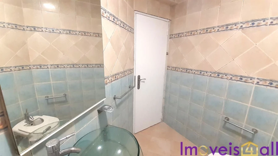 Apartamento T2 para Venda em Algueirão-Mem Martins Foto 20