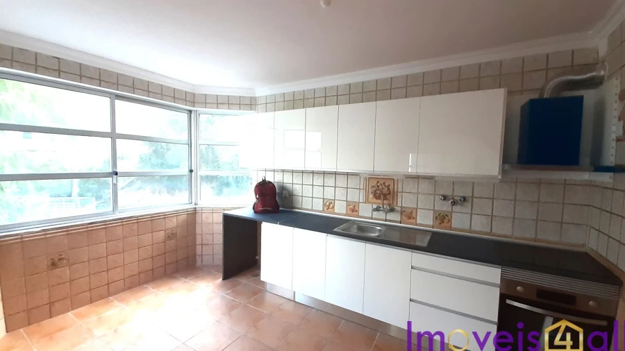 Apartamento T2 para Venda em Algueirão-Mem Martins