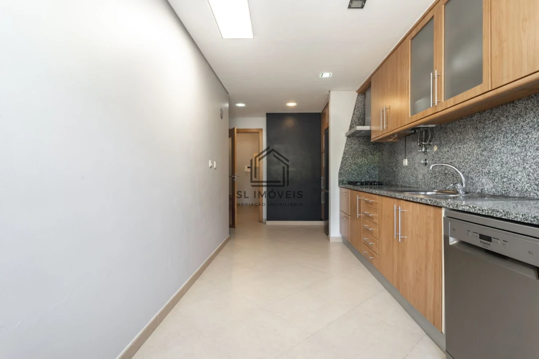 Apartamento T2 para Venda em Seixal, Arrentela e Aldeia de Paio Pires Foto 9