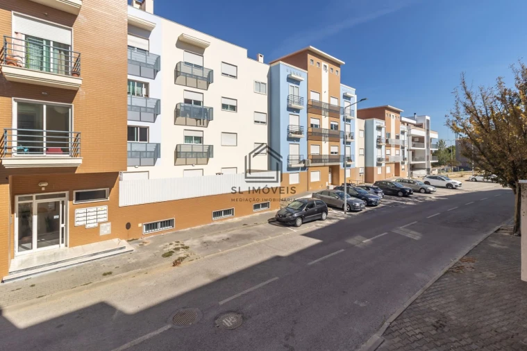Apartamento T2 para Venda em Seixal, Arrentela e Aldeia de Paio Pires Foto 39