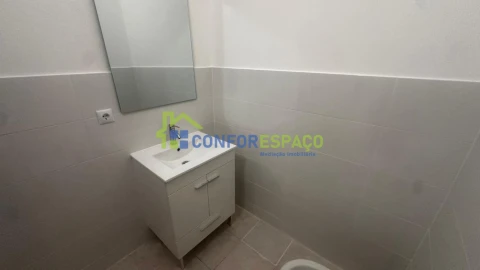 Loja para Arrendamento em Castelo Branco