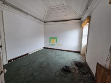 Loja para Venda em Funchal (São Pedro)