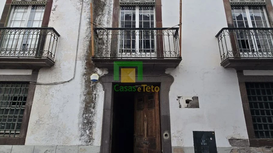 Loja para Venda em Funchal (São Pedro)