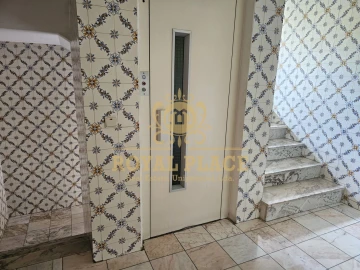 Loja para Arrendamento em Sanguedo