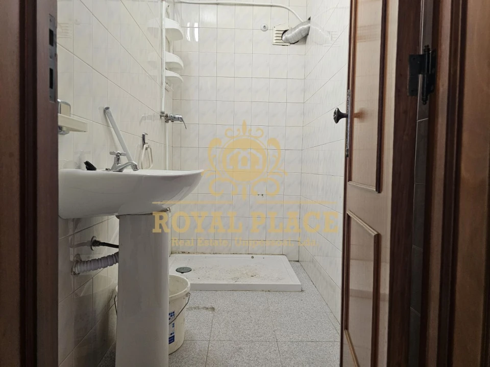 Loja para Arrendamento em Sanguedo Foto 10