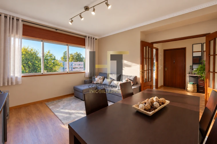 Apartamento T3 para Venda em Aldoar, Foz do Douro e Nevogilde Foto 3
