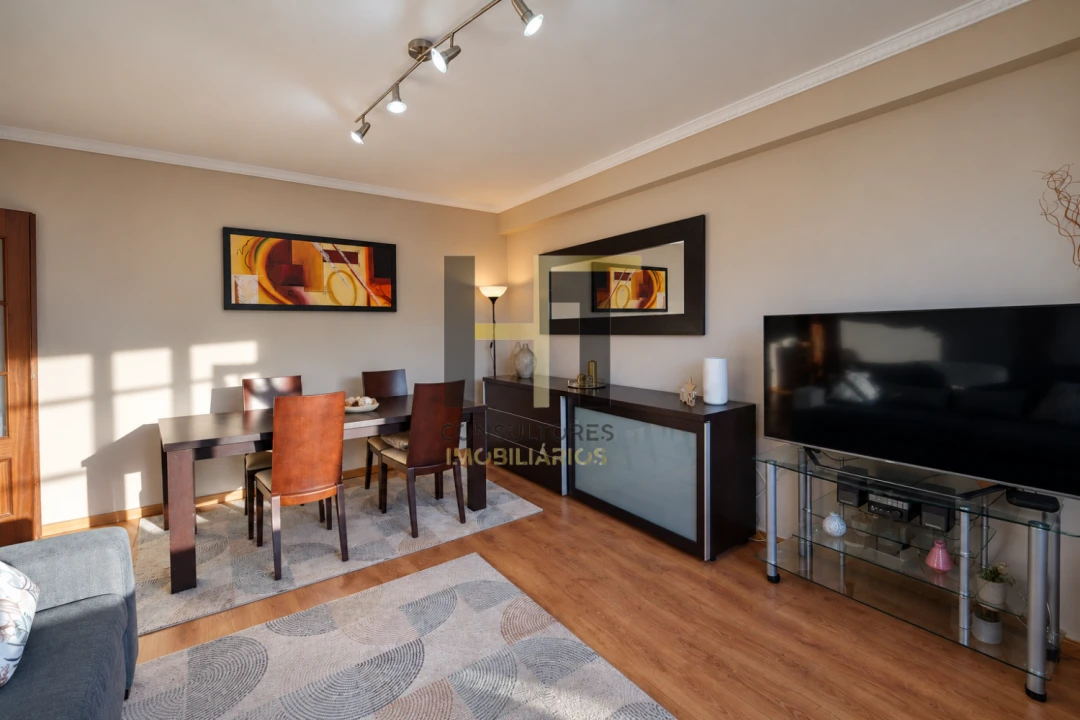 Apartamento T3 para Venda em Aldoar, Foz do Douro e Nevogilde Foto 5
