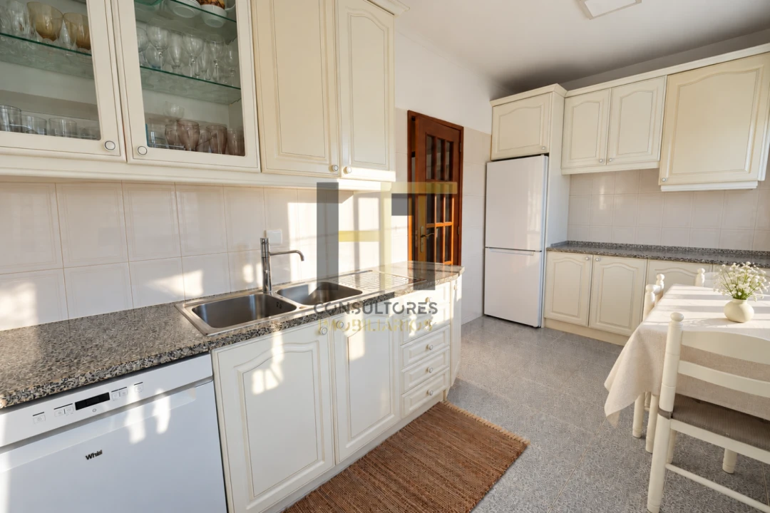 Apartamento T3 para Venda em Aldoar, Foz do Douro e Nevogilde Foto 13
