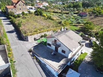 Moradia T3 para Venda em Cernache do Bonjardim, Nesperal e Palhais