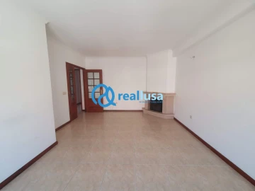 Apartamento T2 para Venda em Madalena