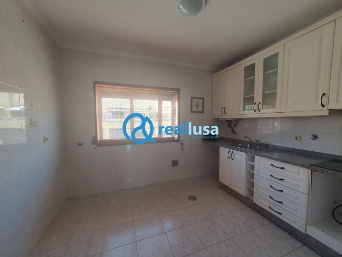 Apartamento T2 para Venda em Madalena Foto 2